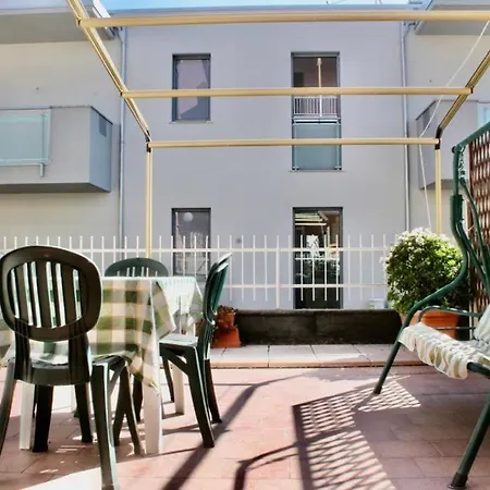 Terrazza A Pochi Passi Dal Mare *